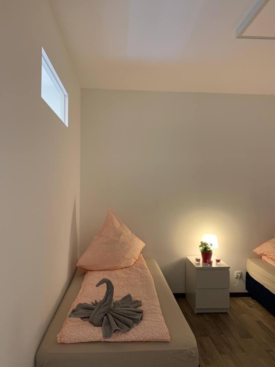 Central Private Rooms In Popular Neighborhood! 쾰른 외부 사진