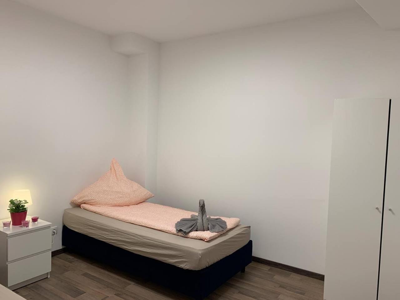 Central Private Rooms In Popular Neighborhood! 쾰른 외부 사진